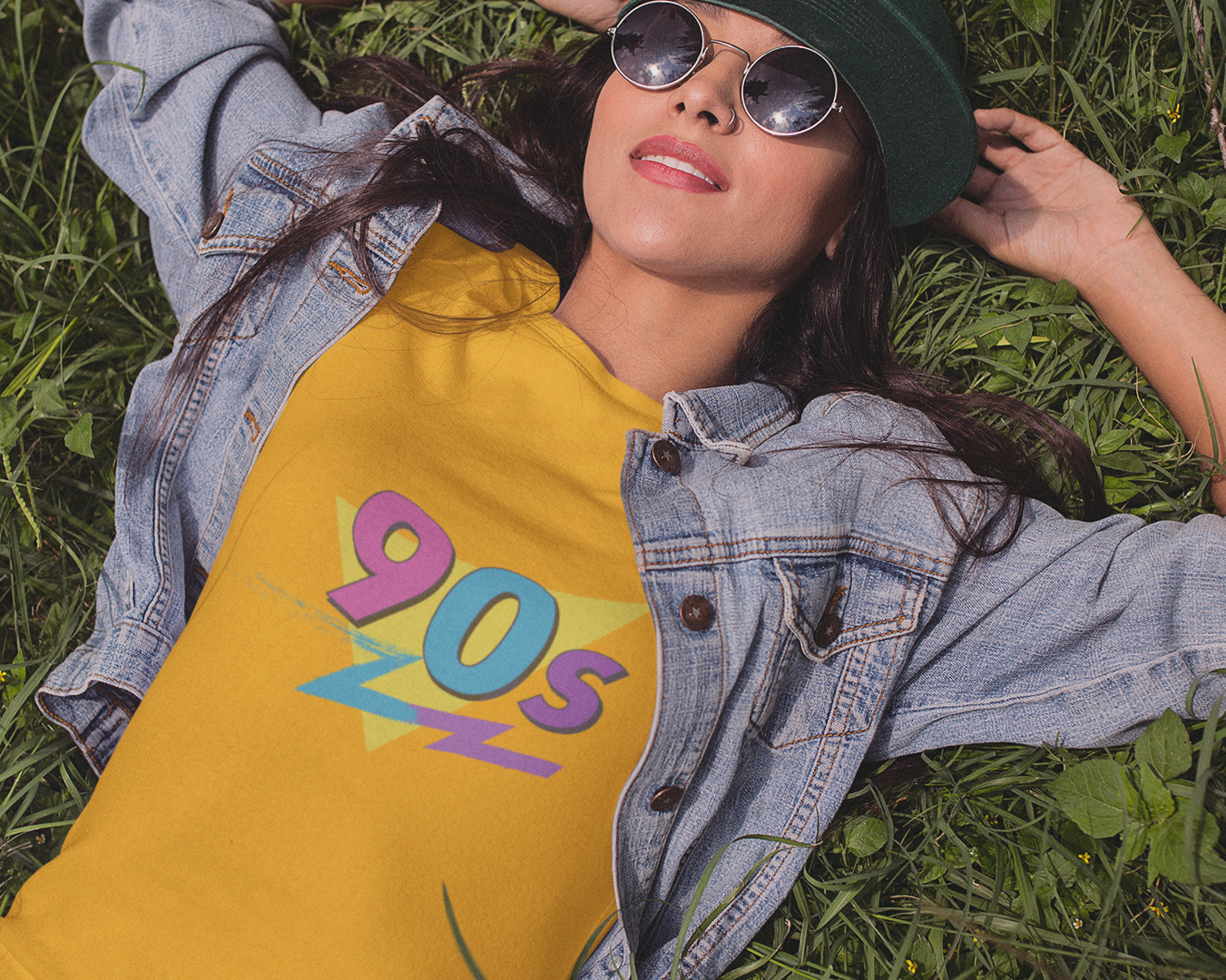 Women's Retro Vibes Graphics